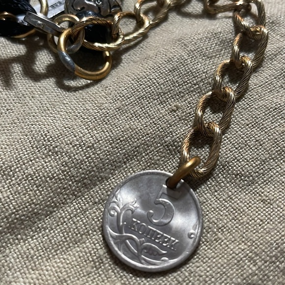 Masha Archer Necklace - Picture 7 of 9